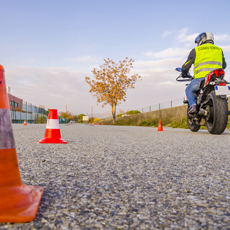 moto école/motard apprenti